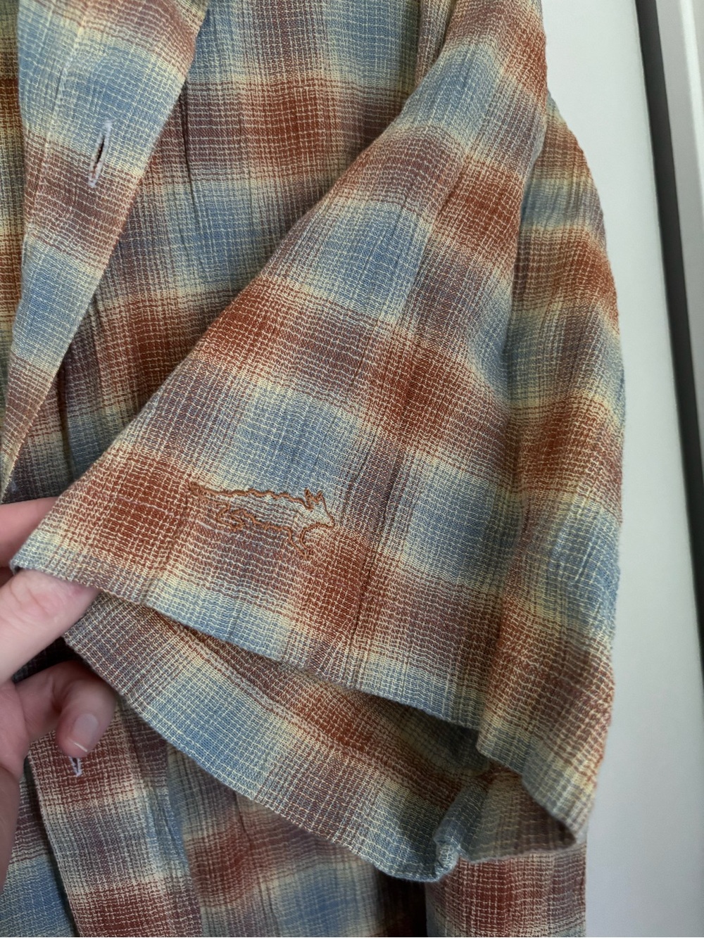 Summer Button Up - Picture 5 of 6